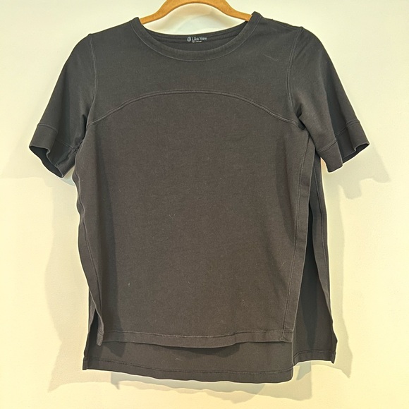 Lululemon like new Dash to Class short sleeve top - Picture 3 of 7